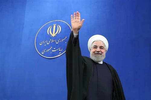 فریبا اسکندری : حسن روحانی ، حسن روحانی رئیس جمهور کنونی ایران در نشست خبری.