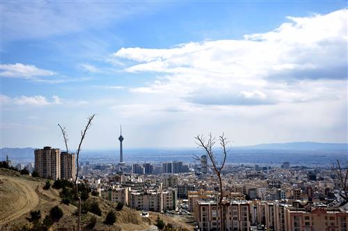 زهرا اصغری : هوای پاک  ، آسمان آبی شهر بدور از گرد و غبار و آلودگی در بهار سال 96